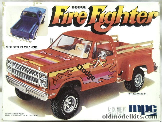 MPC 1/25 1978 Dodge Fire Fighter Stepside Pickup Truck - Stock or Custom, 1-0418 plastic model kit